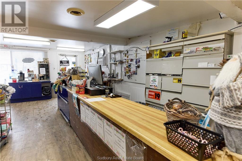 9 Main Property Photo 5