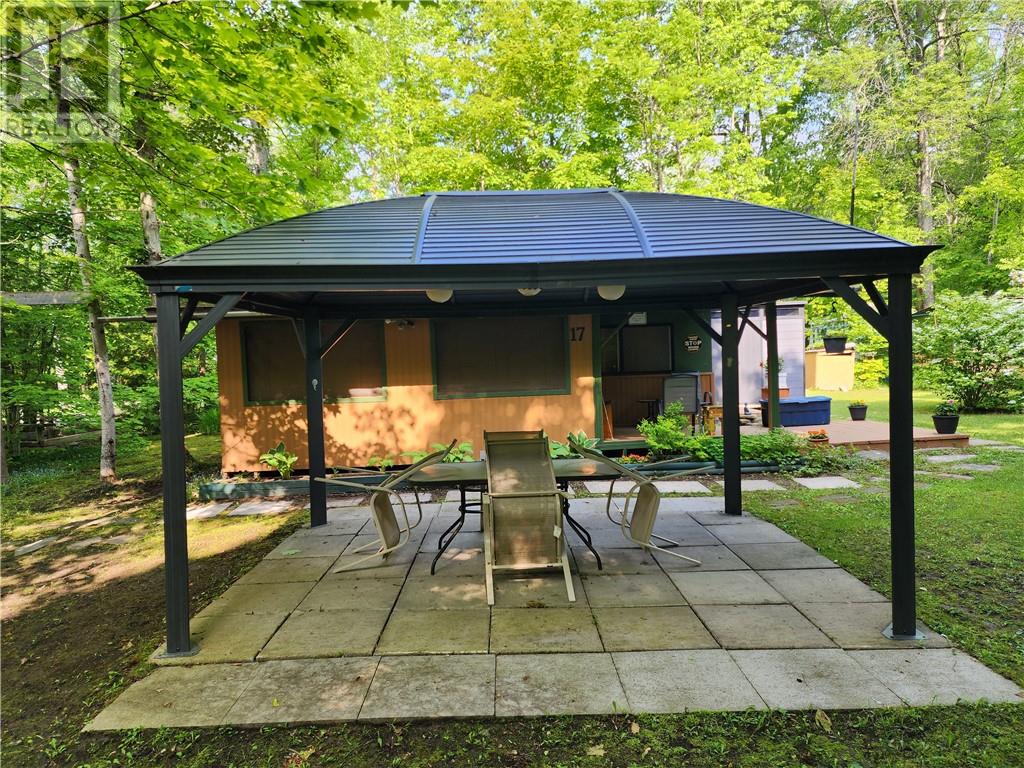 311 #17 Crosshill Rd. Property Photo 10