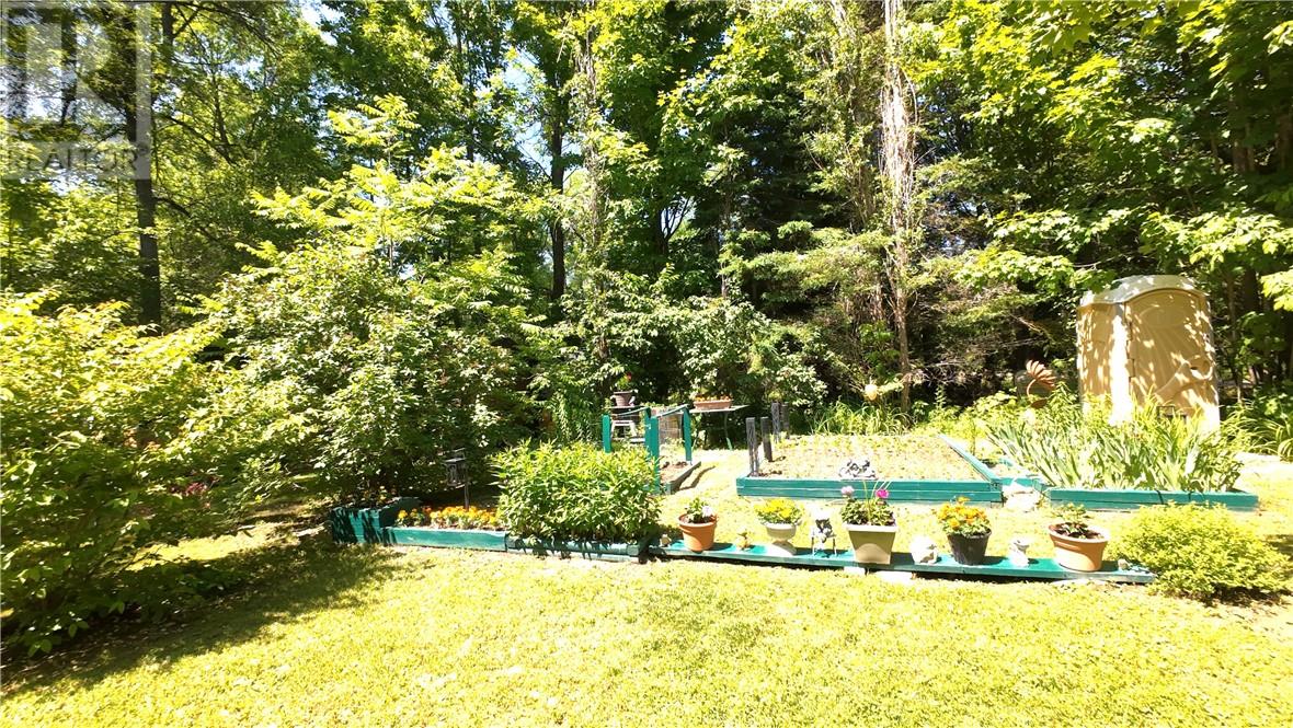 311 #17 Crosshill Rd. Property Photo 22