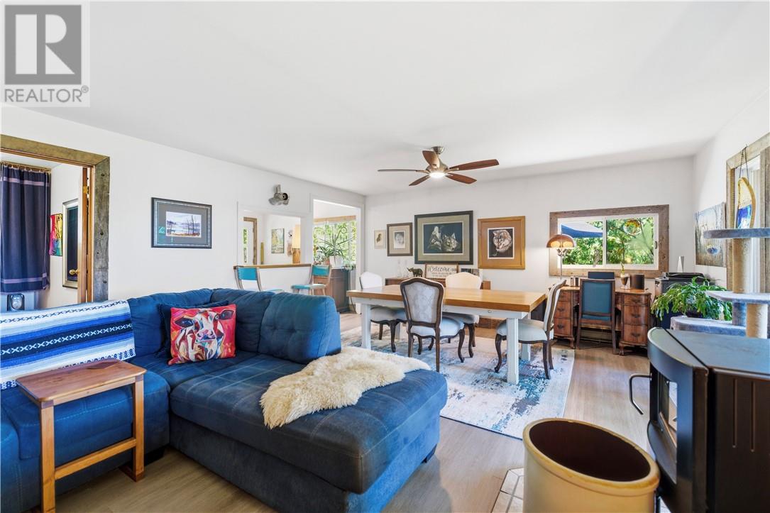 322 Cosby Subd Road Property Photo 11
