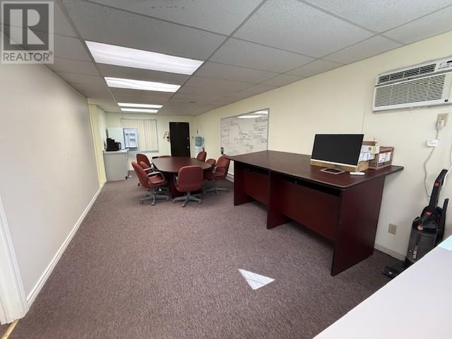 6030 Estaire Property Photo 2