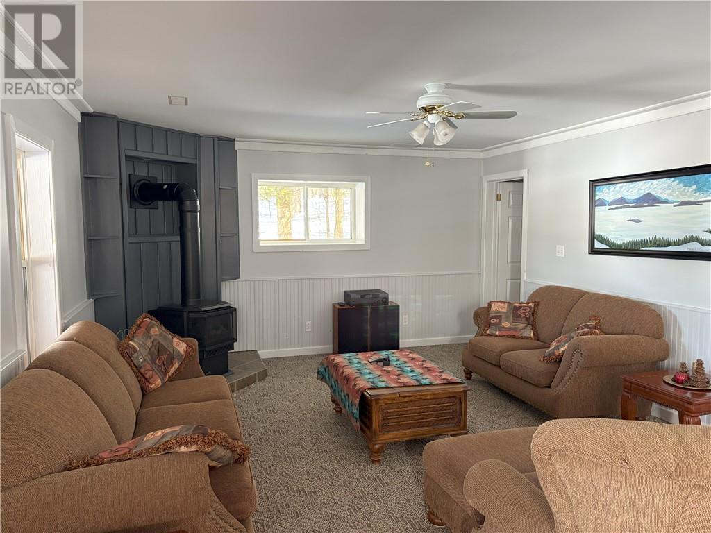 314 Perry Ave Property Photo 11