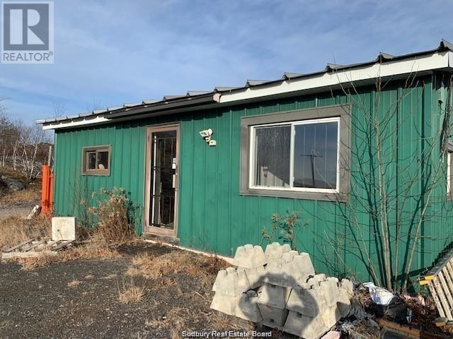 1744 Pioneer Road Property Photo 7