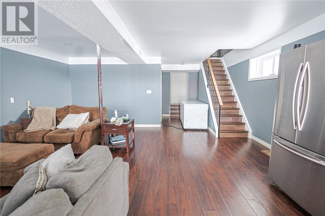 721 Piquette Road Property Photo 24