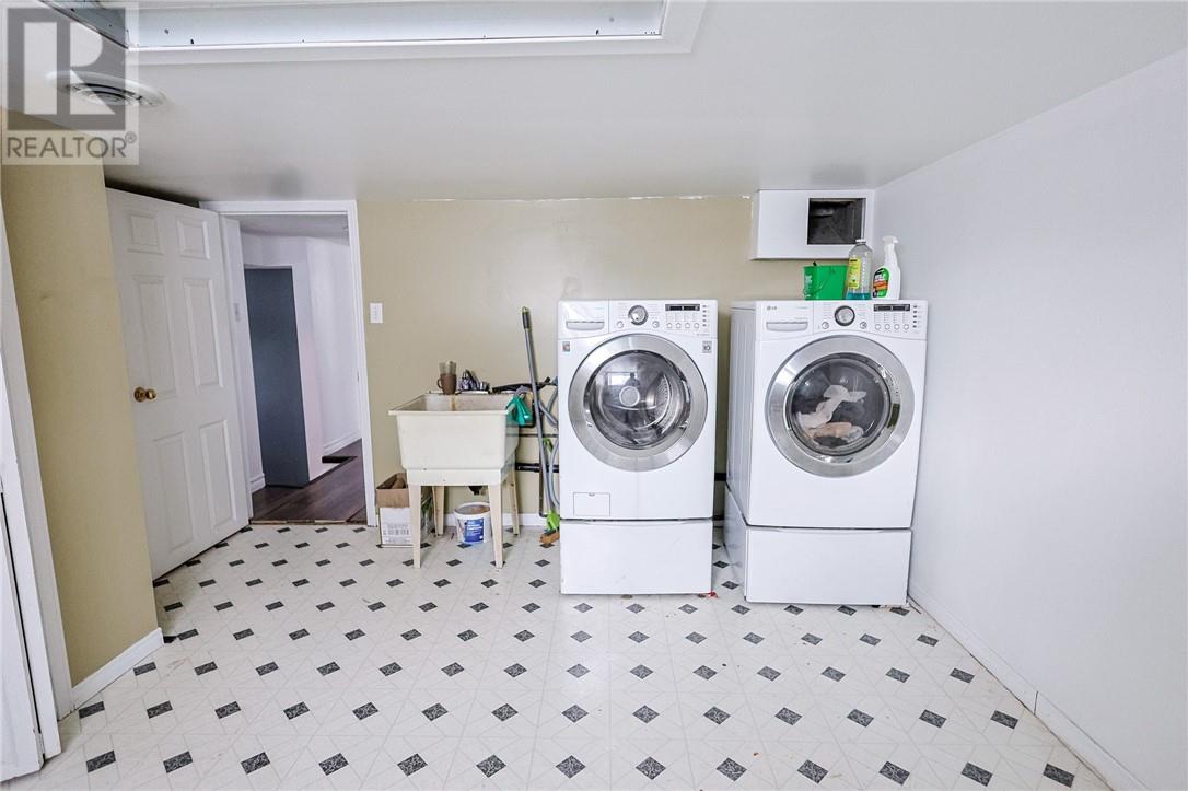721 Piquette Road Property Photo 33