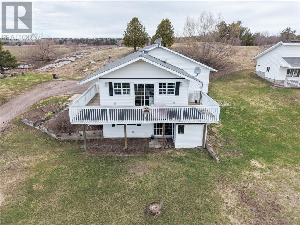 721 Piquette Road Property Photo 41