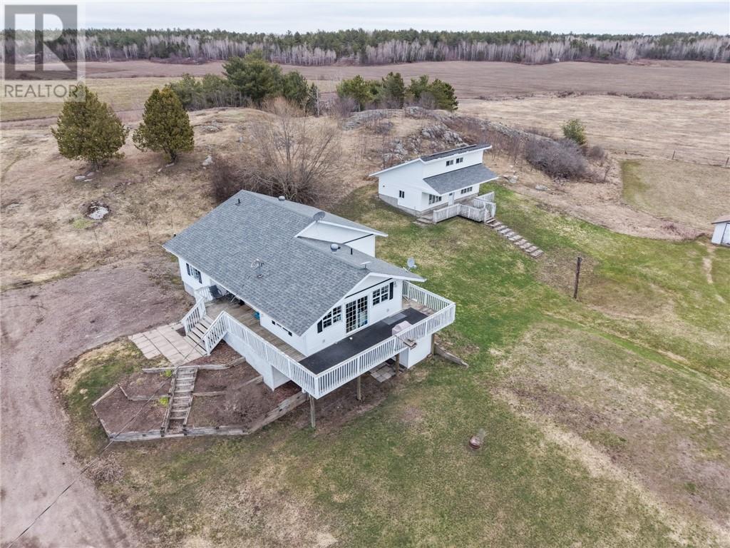 721 Piquette Road Property Photo 42