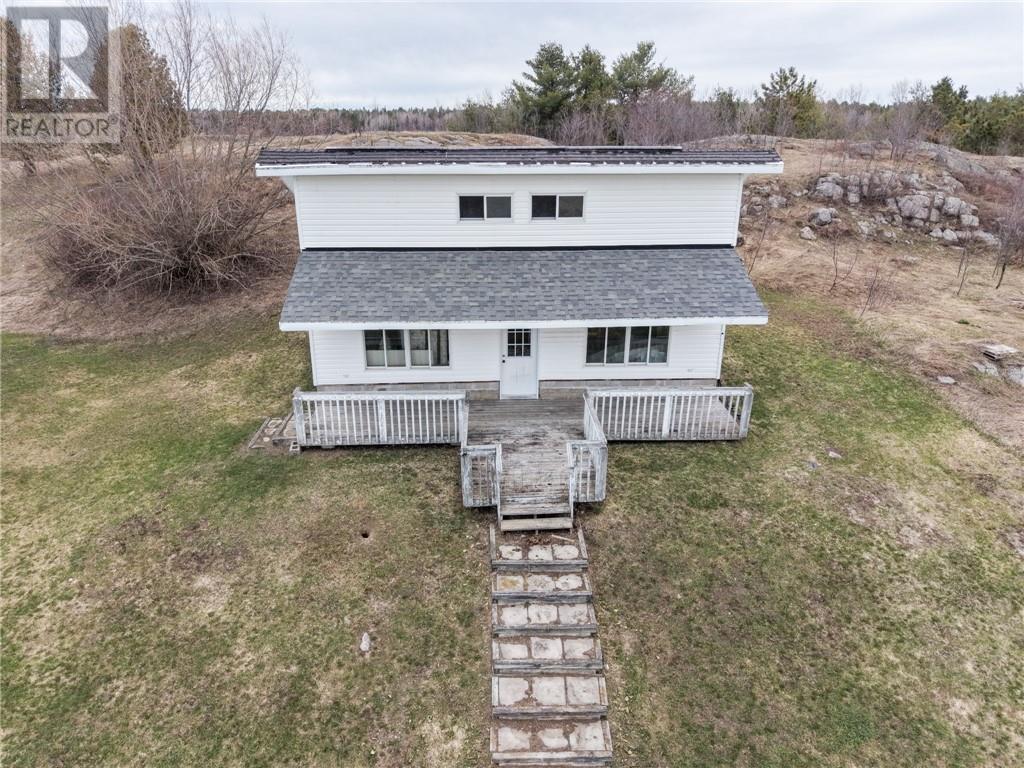 721 Piquette Road Property Photo 45