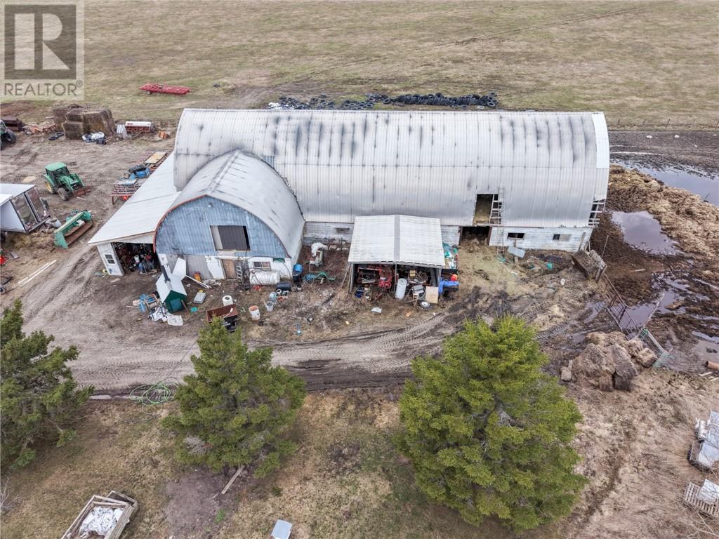 721 Piquette Road Property Photo 46