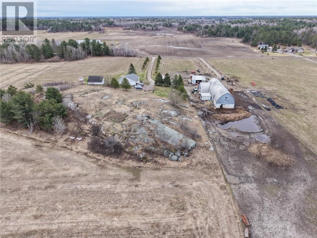 721 Piquette Road Property Photo 53