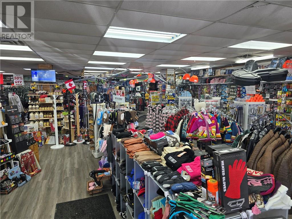 14 Oakland Boulevard Property Photo 34
