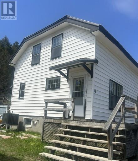 1021 Crescent Street Unit# A Property Photo 1