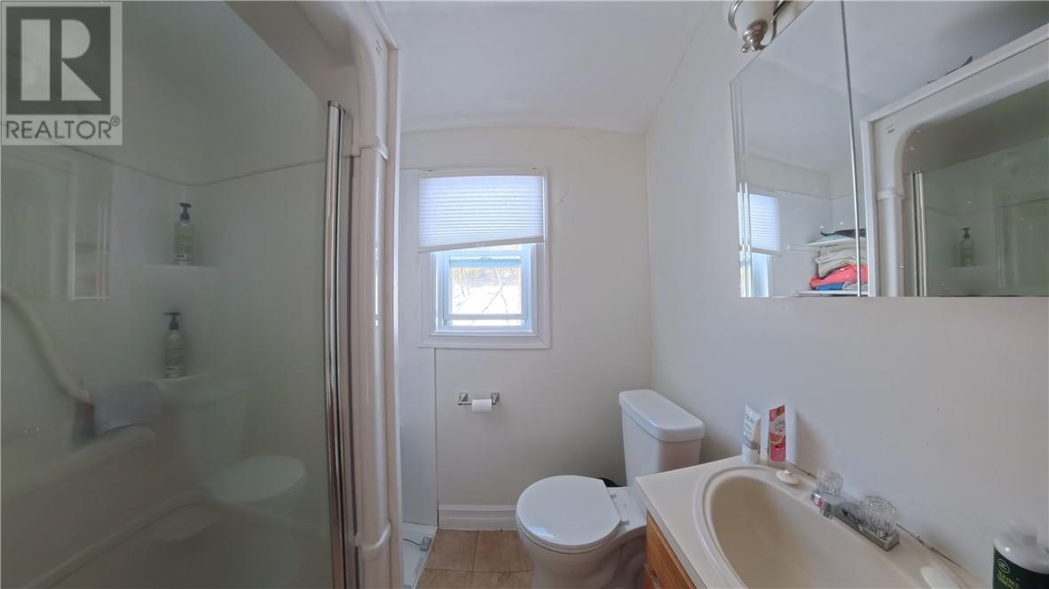 1021 Crescent Street Unit# A & B Property Photo 19