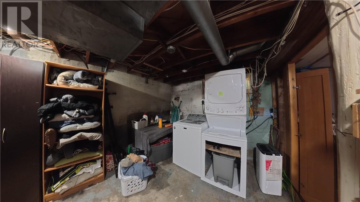 1021 Crescent Street Unit# A & B Property Photo 22