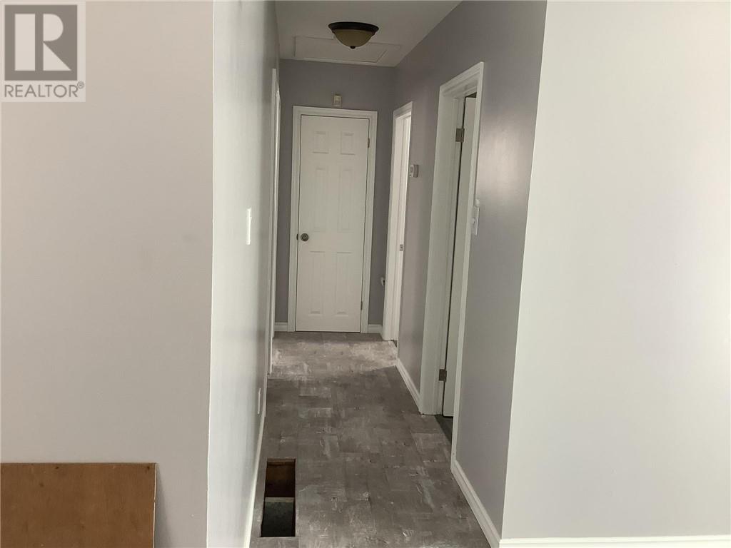 211 Cote Boulevard Sw Property Photo 11