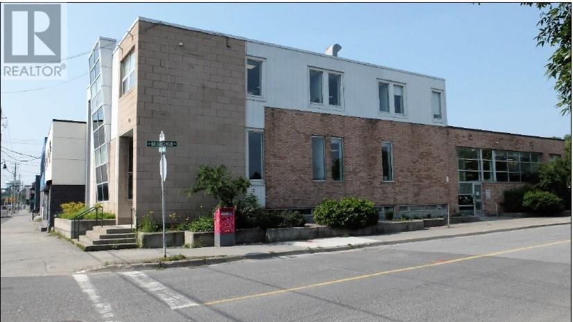 531 Notre Dame Avenue
