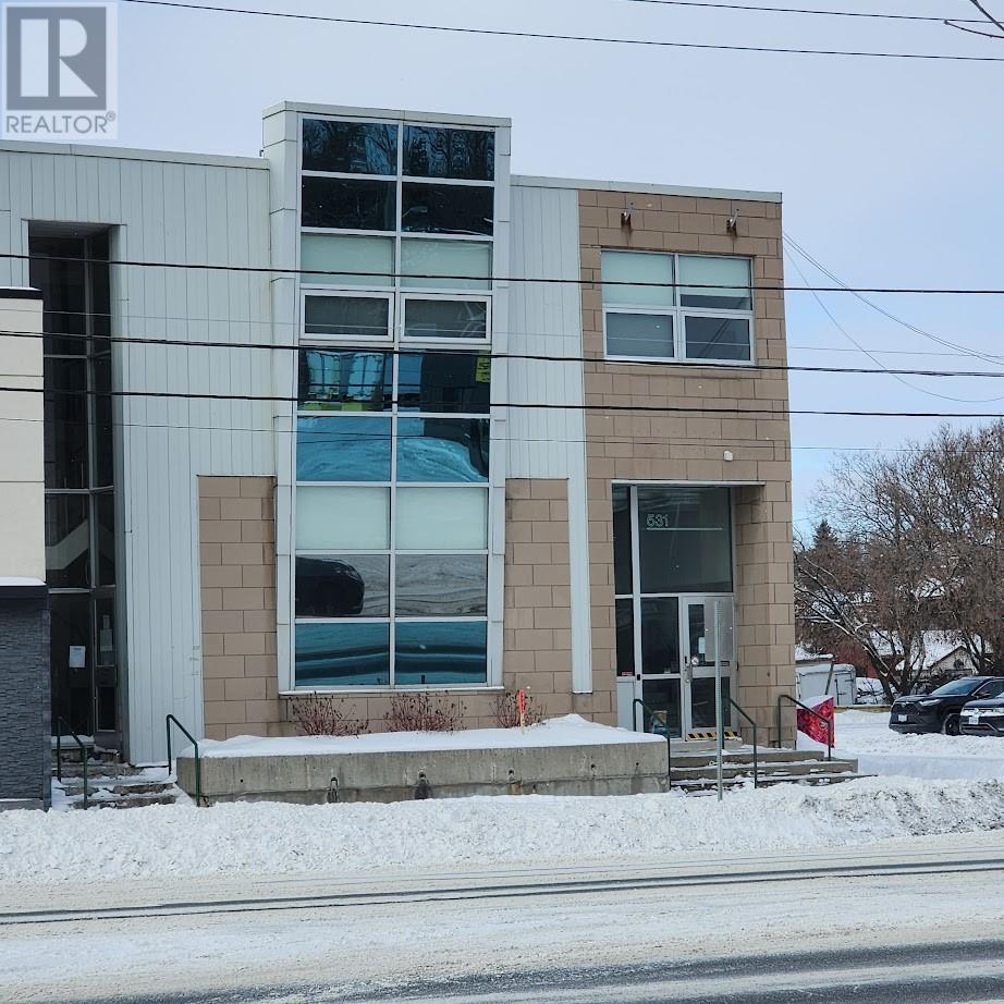 531 Notre Dame Avenue Property Photo 40