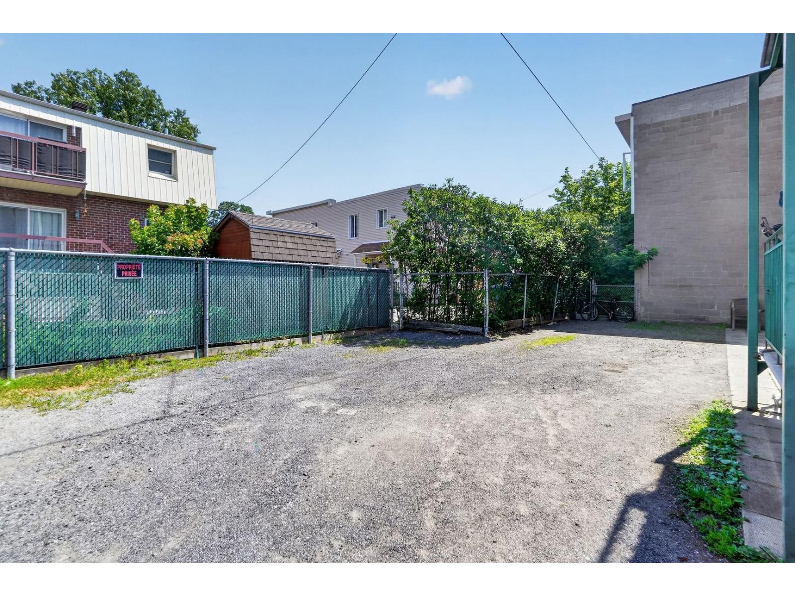853-859 Rue Ste-hélène Property Photo 5