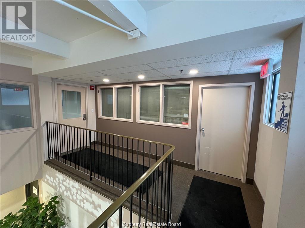 359 Riverside Drive Unit# Unit 201 Property Photo 7
