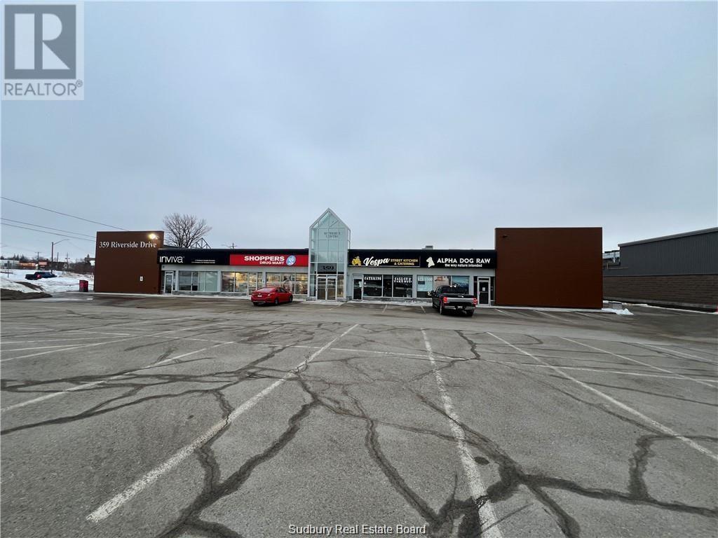 359 Riverside Drive Unit# Unit 201 Property Photo 13