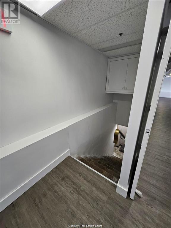 359 Riverside Drive Unit# Unit 201 Property Photo 14