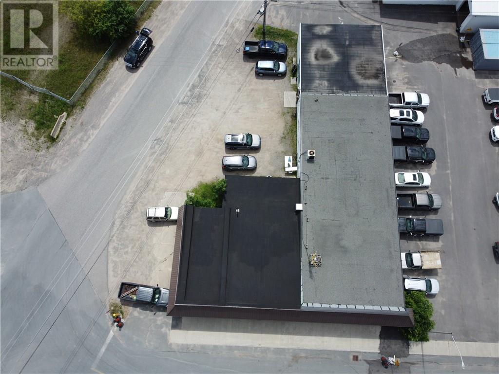 90 Gray Street Property Photo 14