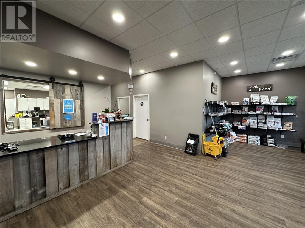 90 Gray Street Property Photo 17
