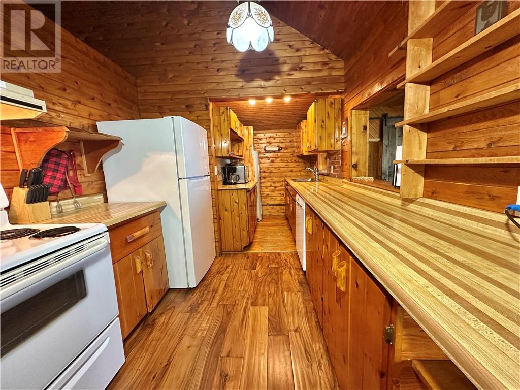 77 Digby Side Road Property Photo 15