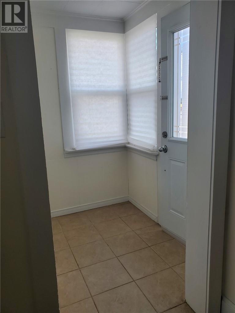 1215 Notre Dame Avenue Property Photo 5