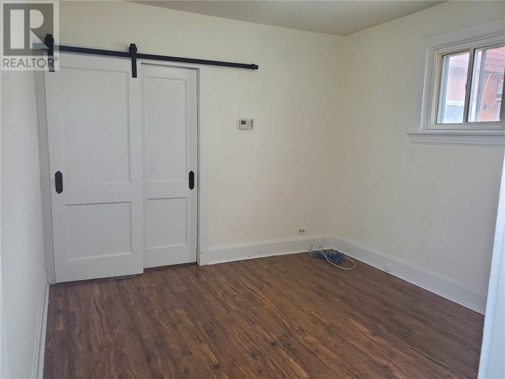1215 Notre Dame Avenue Property Photo 6