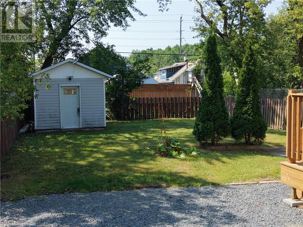 177 St. George Street Property Photo 6