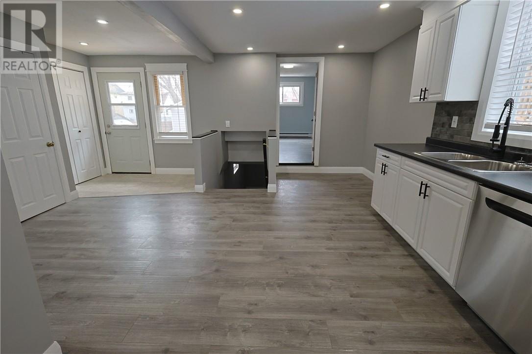 177 St. George Street Property Photo 13