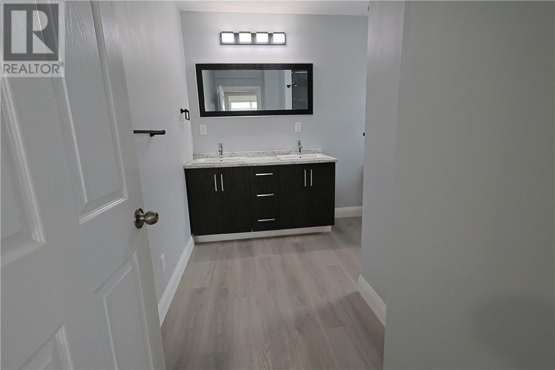 177 St. George Street Property Photo 21