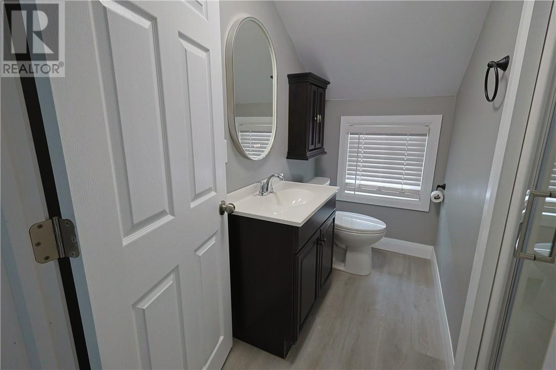 177 St. George Street Property Photo 35