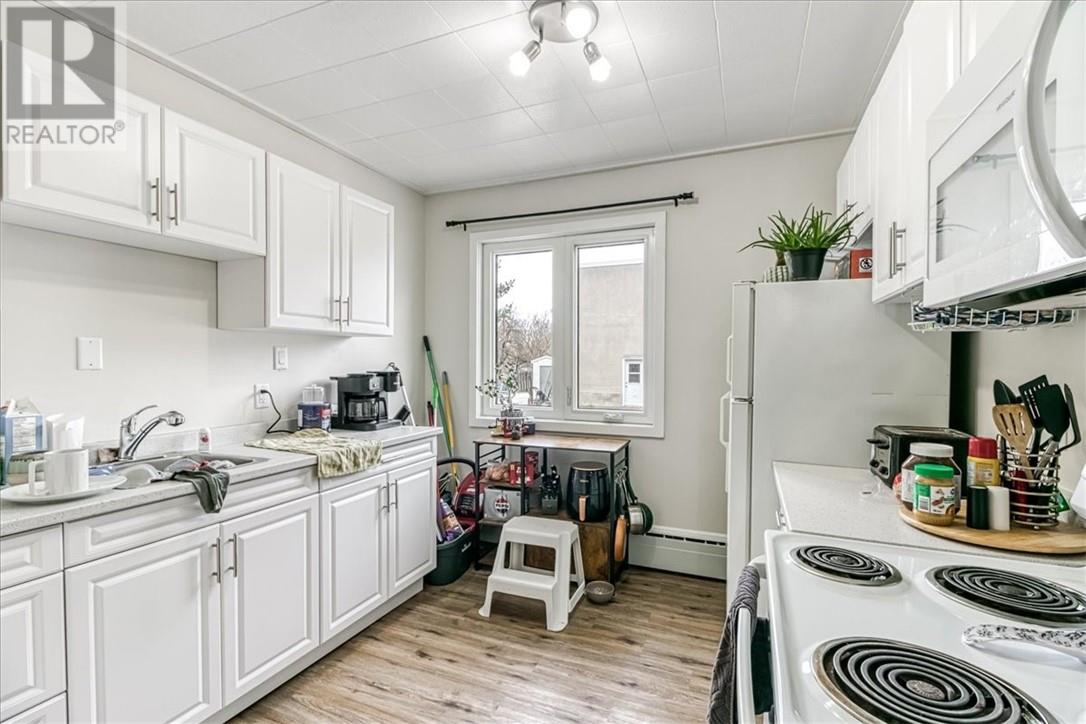 1471-1477 Paris Street Property Photo 18