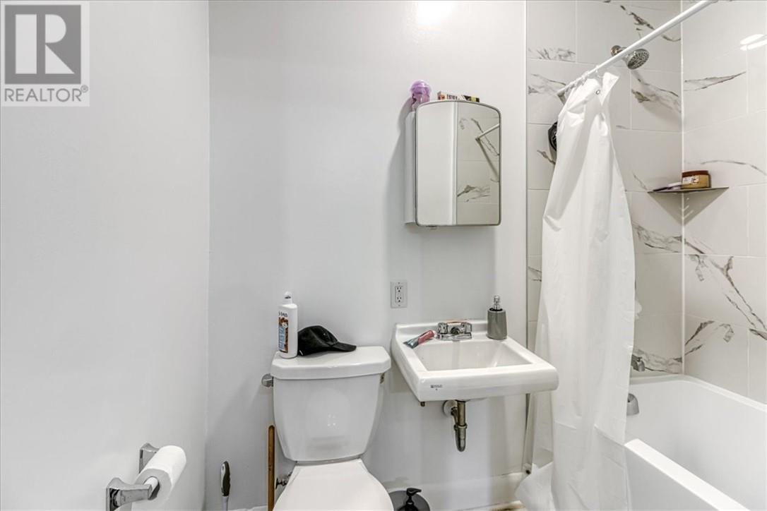 1471-1477 Paris Street Property Photo 20