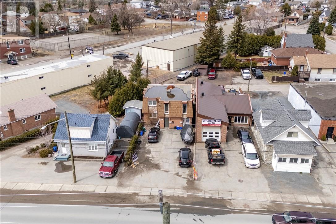 1071 Lorne Street Property Photo 4