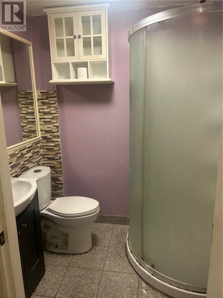 1071 Lorne Street Property Photo 15
