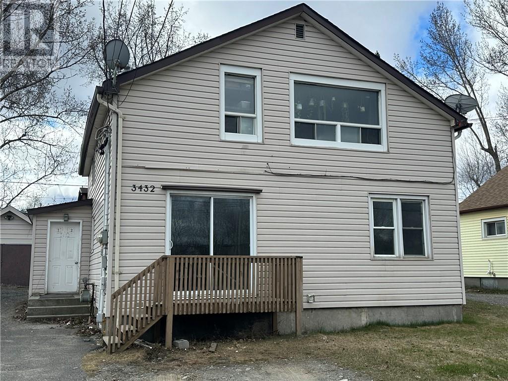 3432 Falconbridge Highway Photo de la propriété 1