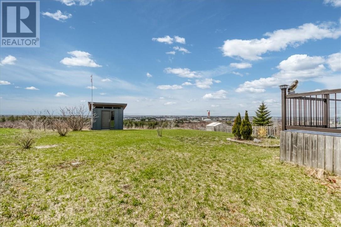 41 Kingsview Drive Property Photo 7