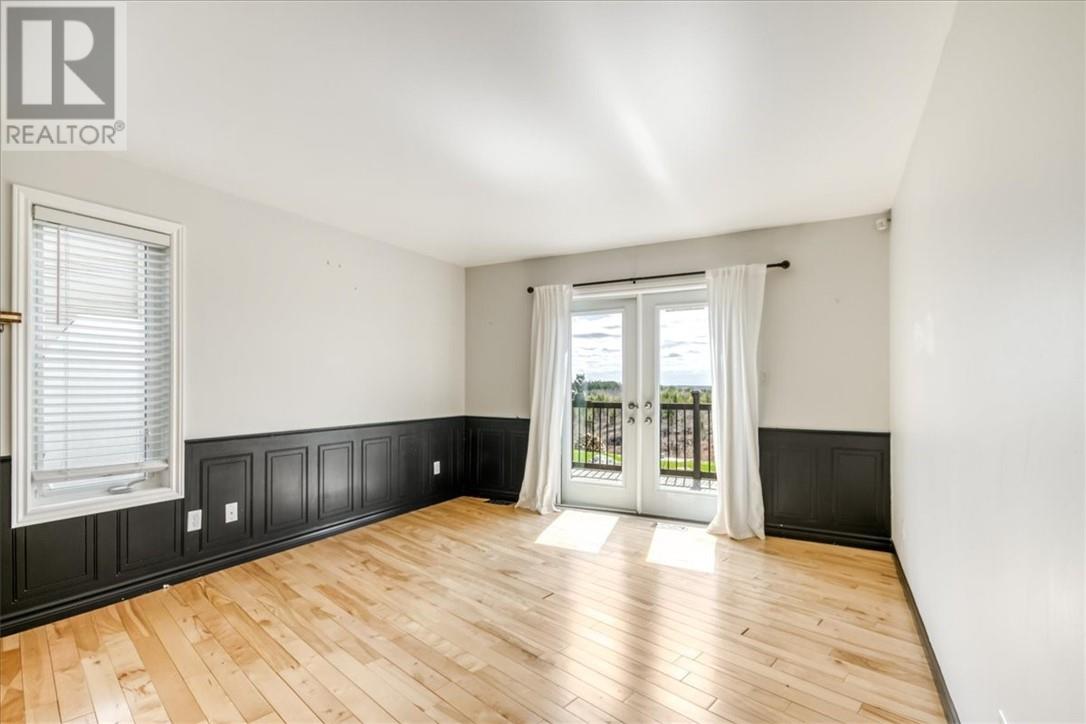 41 Kingsview Drive Property Photo 35