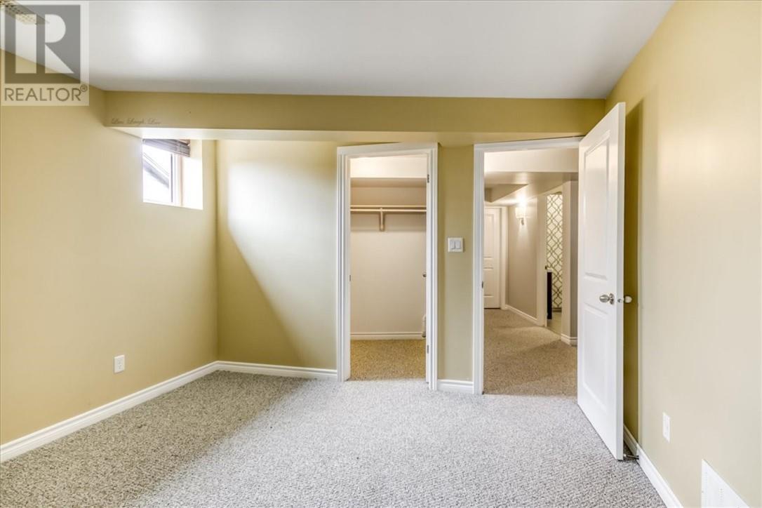 41 Kingsview Drive Property Photo 52