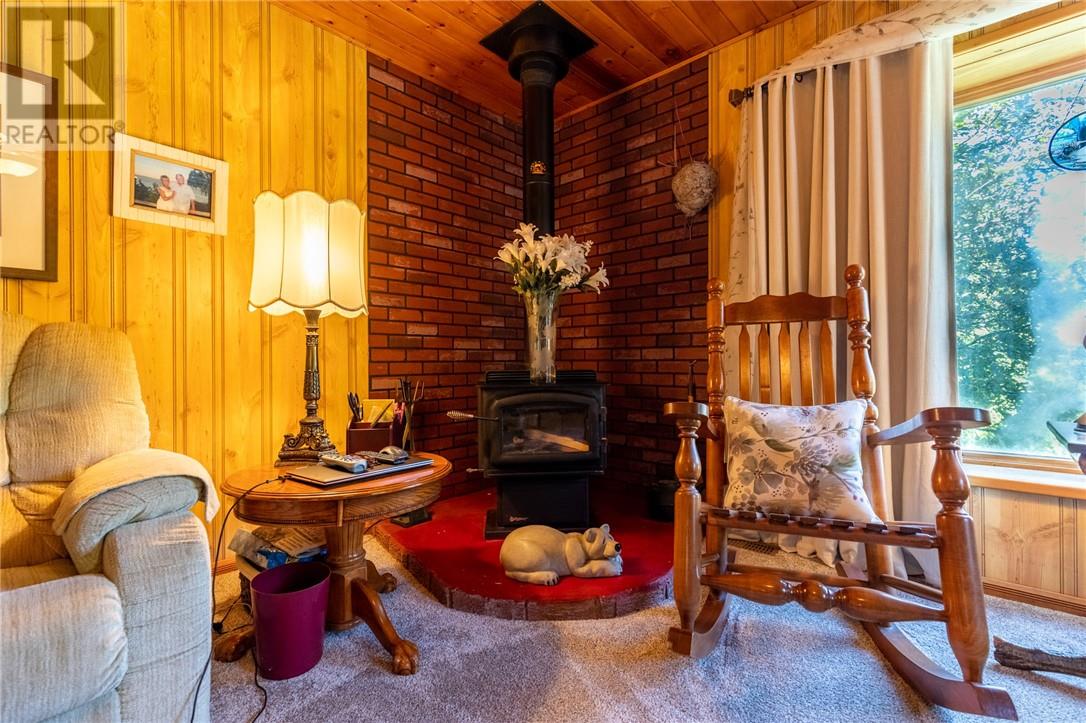 75 Holmes Street Property Photo 18