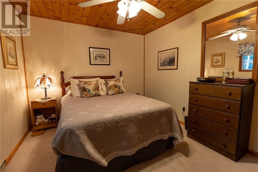75 Holmes Street Property Photo 21
