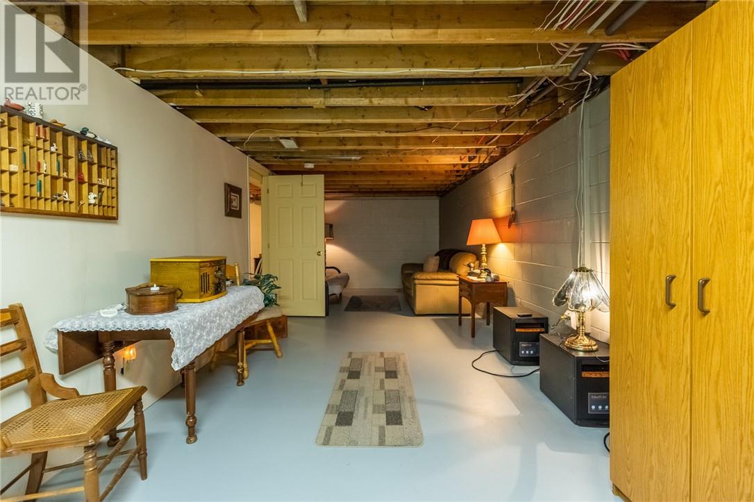 75 Holmes Street Property Photo 26