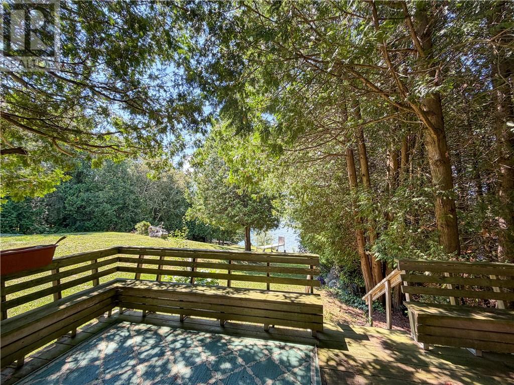 75 Holmes Street Property Photo 50