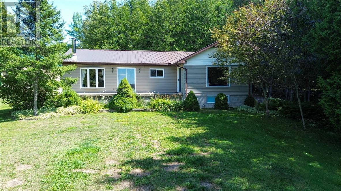 75 Holmes Street Property Photo 67