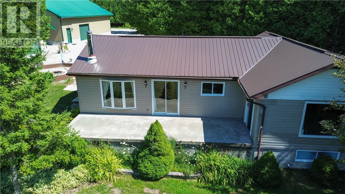 75 Holmes Street Property Photo 68
