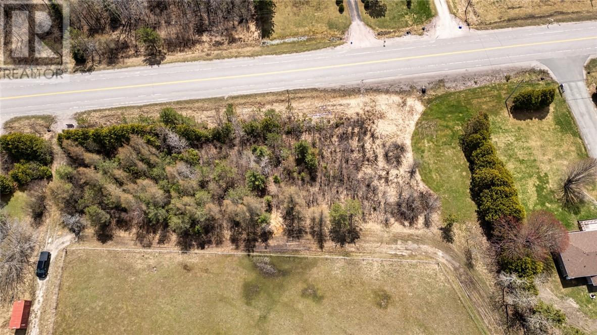 3599 Highway 64 Property Photo 4