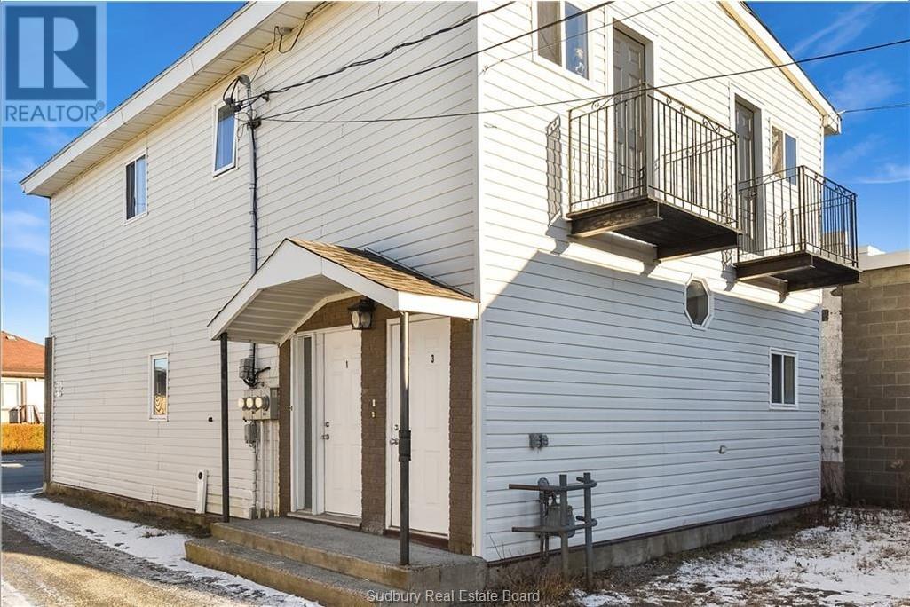 101-103 Young Street Property Photo 5